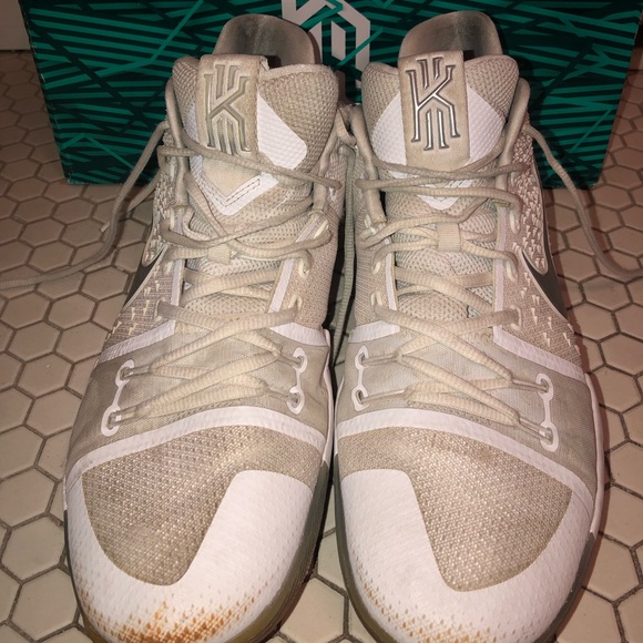 kyrie shoes size 13